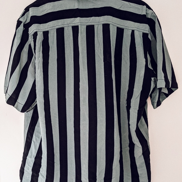 striped short-sleeved button-up - Picture 3 of 3